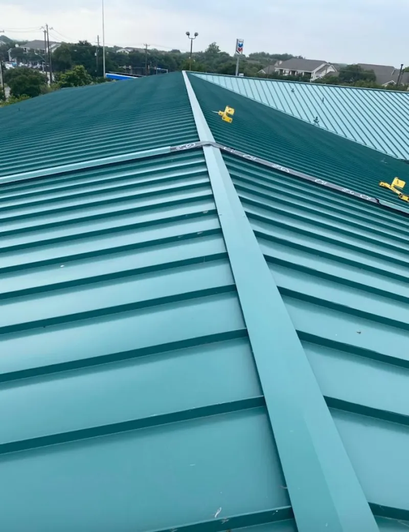 Green commercial metal roof ridge and valley for Metal Roof Repair in Wimauma